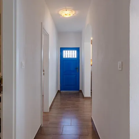 Vacation Deja Blue Holiday home Jurjevic